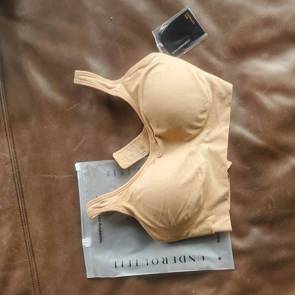 Underoutfit Bra